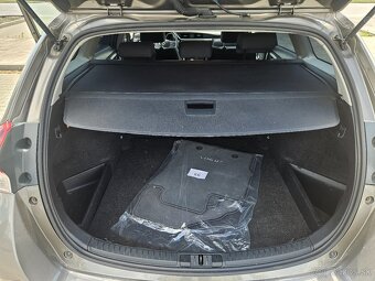 Toyota Auris TS 1,6 Valvematic - 10