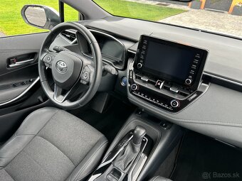 Toyota Corolla Combi 2.0 Hybrid E-CVT, r.v.: 2021 - 10