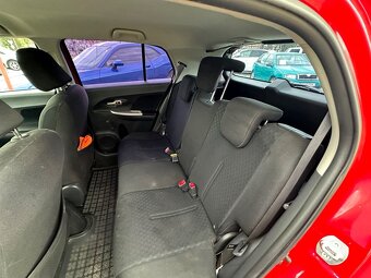 Toyota Urban Cruiser 1.33 I Dual VVT-i Sol - 10