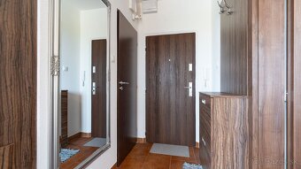 NA PREDAJ 1,5 IZBOVÝ BYT S DVOMI LODŽIAMI - 10