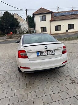 Skoda Octavia 3 2015 1 majitel najeto 150 000kc plně funkční - 10
