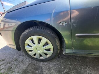 Peugeot 407sw 1.6 tdi - 10
