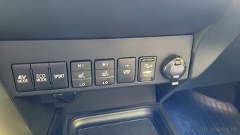 Toyota RAV4 hybrid Executive 4x4 - 10