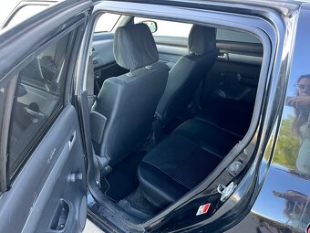 Suzuki Swift 1.3 Sport - 10
