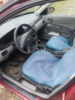 Nissan ALMERA 1.5 benzín - 10