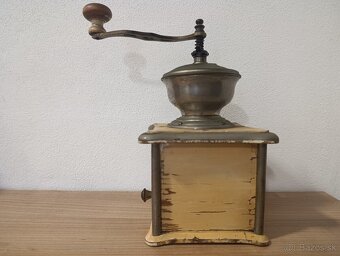 Starý mlýnek na kávu zn. Leinbrock Ideál se štítkom - 10
