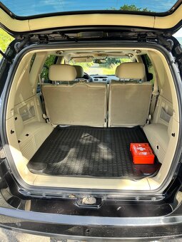 SsangYong Rexton 2.7 4x4 - 10