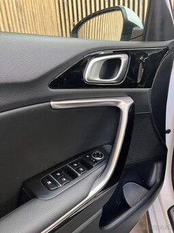 Kia ProCeed 1.5 T-GDi GT-Line A/T - 10