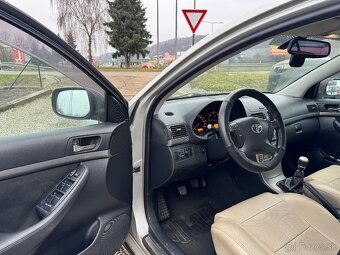 Toyota Avensis 2.0 D-4D Sol Technical - 10