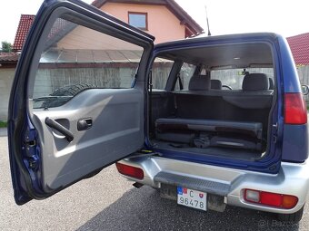 Nissan Terráno 2.7 tdi.7 miest - 10