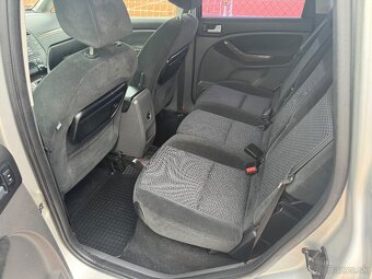 FORD C-Max 1.6TDCI 80KW M5 Facelift Ghia VYBAVA - 10