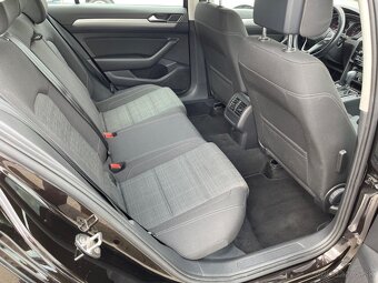 Volkswagen Passat 2.0 TDI EVO Business DSG - 10