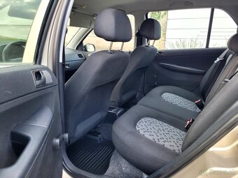 ŠKODA FABIA 1.4 16V 55KW ELEGANCE - 10