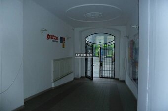 | kancelárie v Starom Meste, recepcia, garáž, BA I - 10