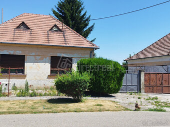 Veľký pozemok so starším domom, vhodný na výstavbu,… - 10