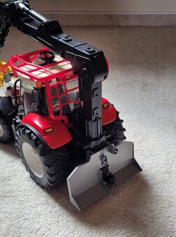 Bruder lesny traktor Steyr CVT 6230 - 10