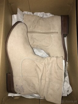 ČLENKOVÉ ČIŽMY s.OLIVER veľ.38 - 10