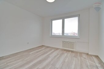 Na predaj 3 izbový byt, 63 m2, lodžia 3 m2, kompletná rekonš - 10