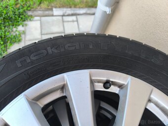 Elektróny Mercedes R18 + letné gumy - 10