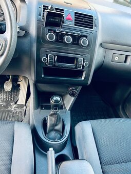 Volkswagen Touran 1.6 TDI 77kW - 10