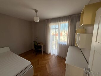 PRENÁJOM – 3iz byt pri Kamennom námestí v centre mesta - 10