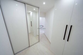 Na predaj 3 izbový byt (77 m²) na 12. p. – KVP, ZOMBOVA - 10