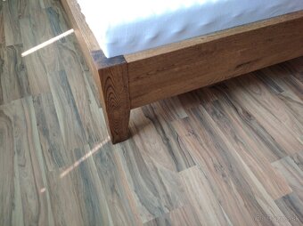 Dubová manželská posteľ Hugo + rošt zdarma, cena od 750€ - 10