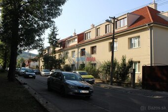 4- IZB BYT blízko POLUS/ VIVO, ul. PLUHOVÁ. - 10