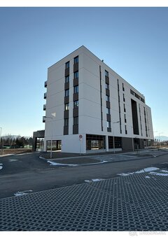 Predám 2izb byt "NOVÉ NÁBREŽIE" - 10