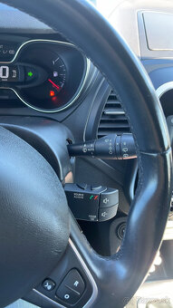 Renault CAPTUR Intens TCe 150 GPF EDC - 10