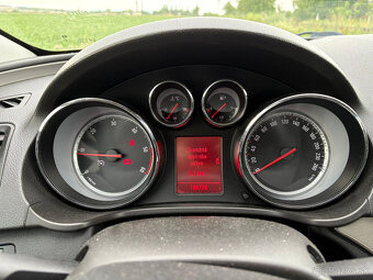 Predám Opel Insignia 2009 - 10