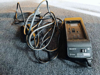 Sony Handycam CCD-TR401E Video 8 - 10