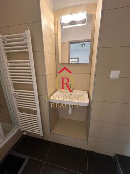 REZERVOVANÉ Víkendový rodinný dom pri Liptovskej Mare - 10