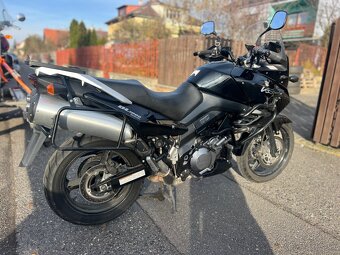 Suzuki dl v strom 1000 - 10