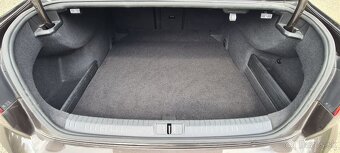 Volkswagen Passat 2.0 TDI B8 Comfortline Business sedan - 10