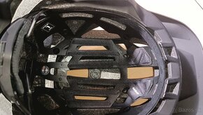 Prilba OAKLEY DRT 3 - 10