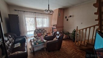 Predaj rodinného domu s garážou a záhradou v obci Radošina p - 10