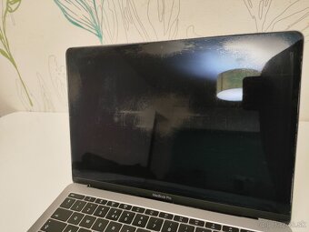 Macbook Pro A1708 i5/8 GB RAM/256 GB SSD - 10