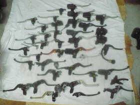 Honda CBR 500 r. 88   pc 20  díly - 10