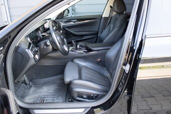 BMW 520d xDrive Touring z roku 2018 - 10