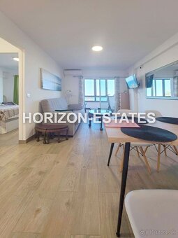 Zrekonstruovaný apartmán 3+kk s výhledem na moře Španělsko - 10