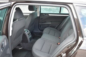 Škoda Superb Combi 2.0 TDI CR Business 140k 4x4 - 10