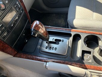 KIA Sorento 2,5 CRDI 103kw automat - 10