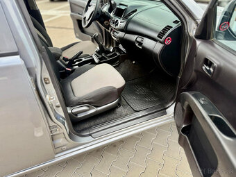 MITSUBISHI L200 2.5DID WORKER s Hardtopom 2015 - 10