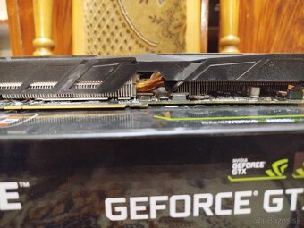 Alienware Aurora R4 i7, GTX 1070, 16GB RAM, Monitor - 10