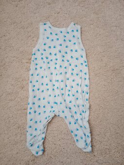 Balíček oblečenia a potrieb pre bábätko - 10