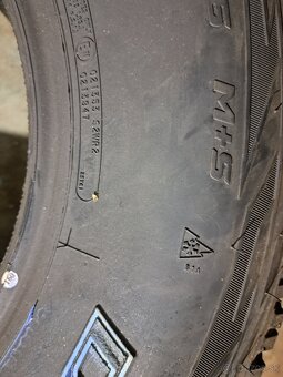 255/70 R16 zimna celoročna pneu - 10