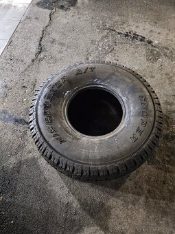 2ks pneu 35x12.5 R15 na rezervu. - 10