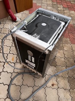 Umývačka riadu Indesit DSFE 1B10 S - 10