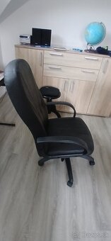 stôl + stolička - 10